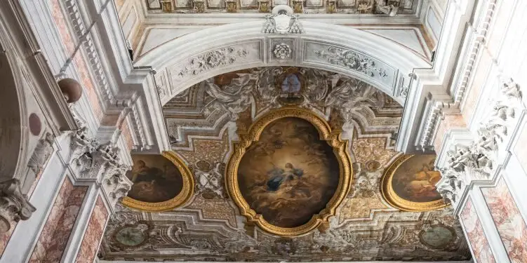 Sorrento Cathedral ceiling