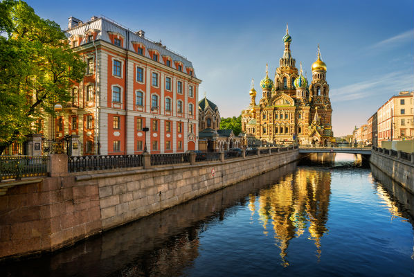 Грузоперевозки в Санкт-Петербург Грузоперевозки межгород Тюмень - Санкт-Петербург