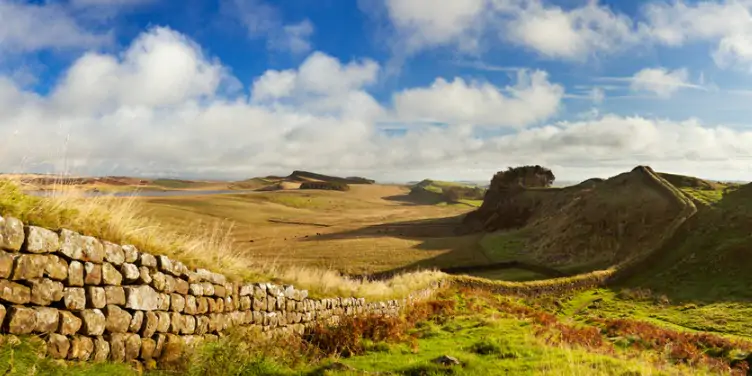 an image of Hadrian’s Wall, part of the Frontiers of the Roman Empire, a World Heritage Site