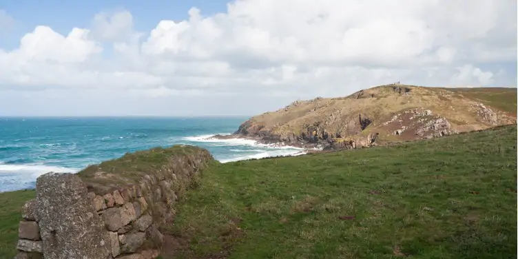 an image of the South West Coastal Path on the Cornwall and West Devon Mining Landscape, a World Heritage Site