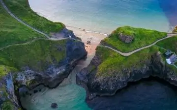 Rope bridge connecting two cliffs in Northern Ireland