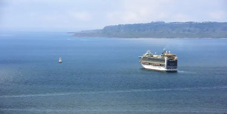 P&O Cruise ship sails along the Jurassic Coast in Dorset